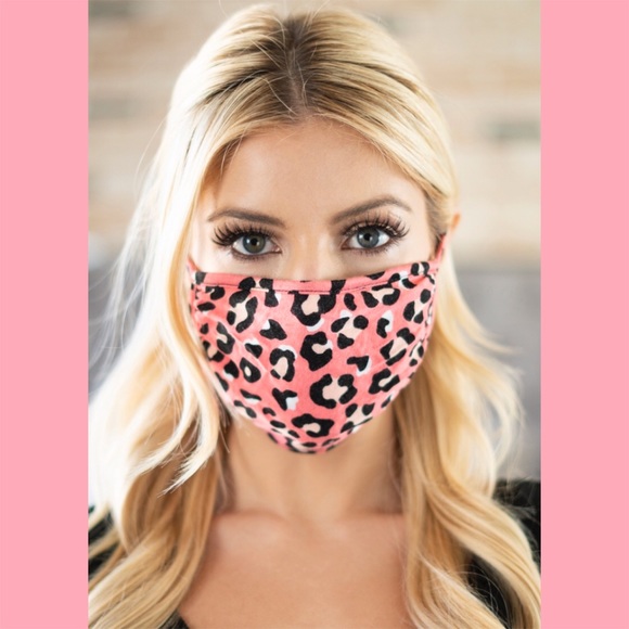 Coral Pink Leopard Print Face Mask - Picture 1 of 8